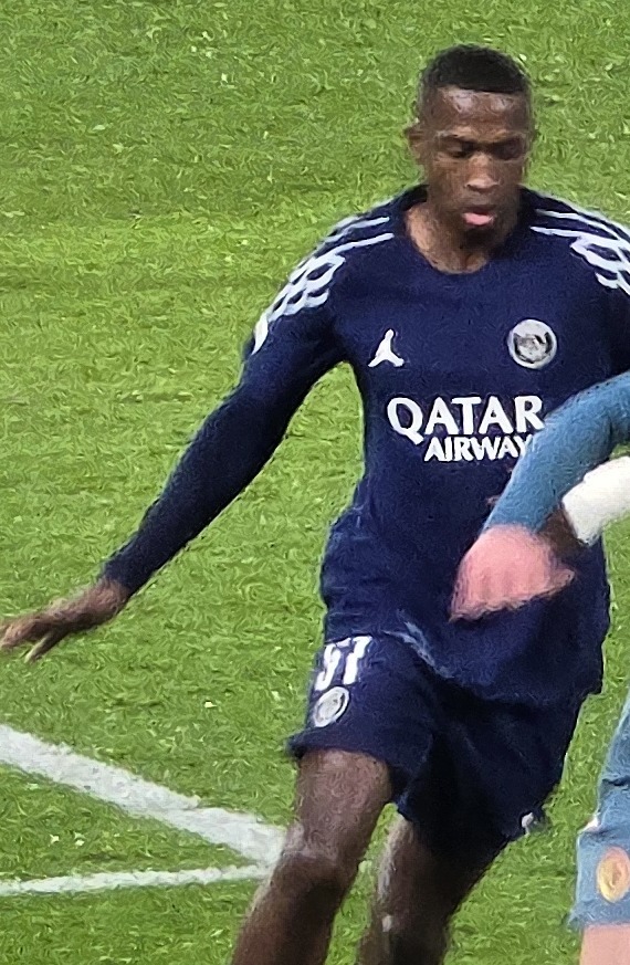 #23 — Willian Pacho